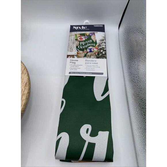 Merry Christmas House Ornament Flag NEW Style Selections 28"x44" Winter Outdoor - Picture 2 of 4